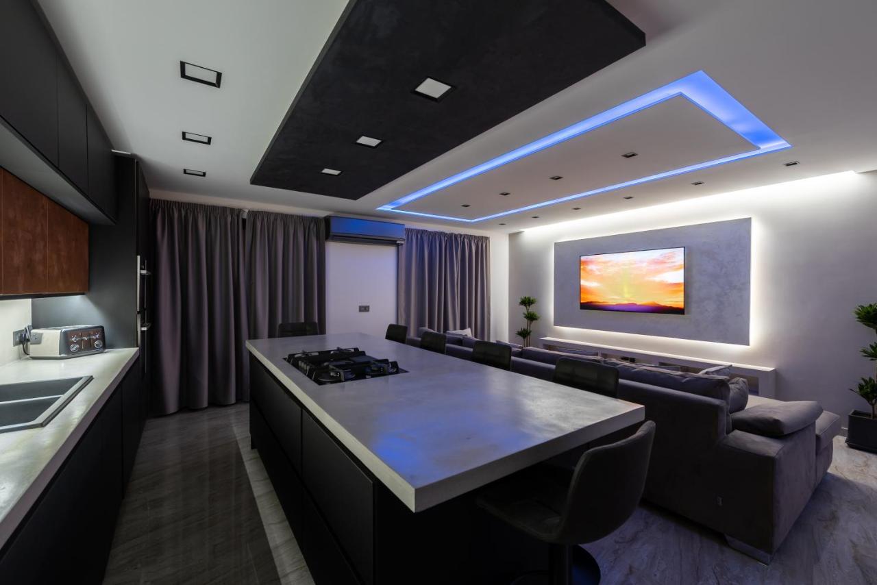 Luxury 2 Bed Apartment In The Heart Of St Julians Saint Julian's Dış mekan fotoğraf